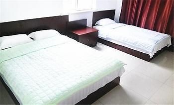 Longtai Star Hotel 青島市 エクステリア 写真